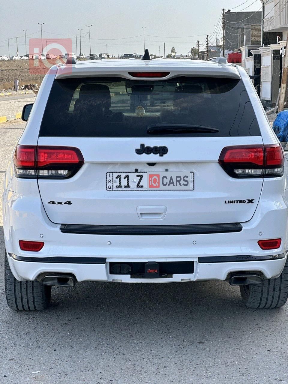 جیپ گراند شیرۆکی